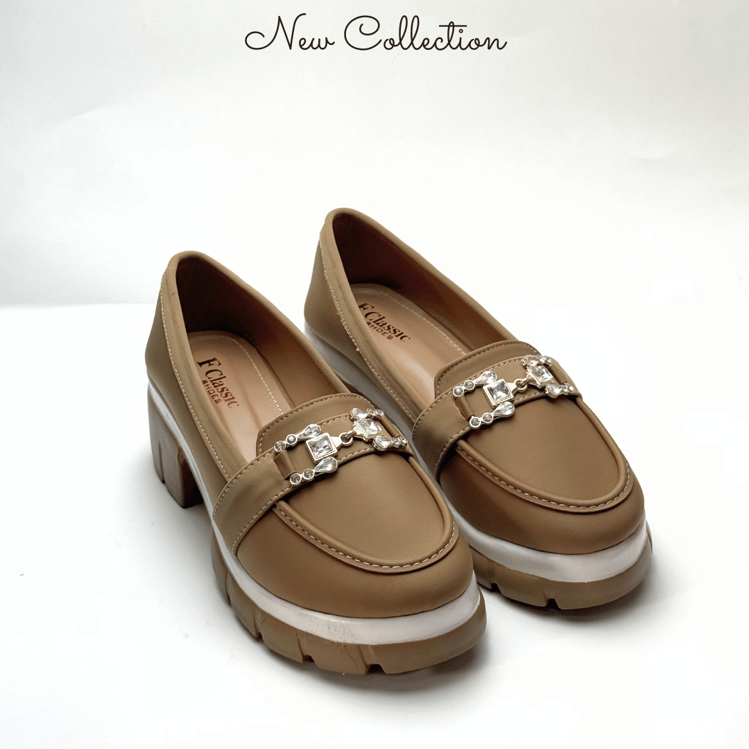 Heeled loafers