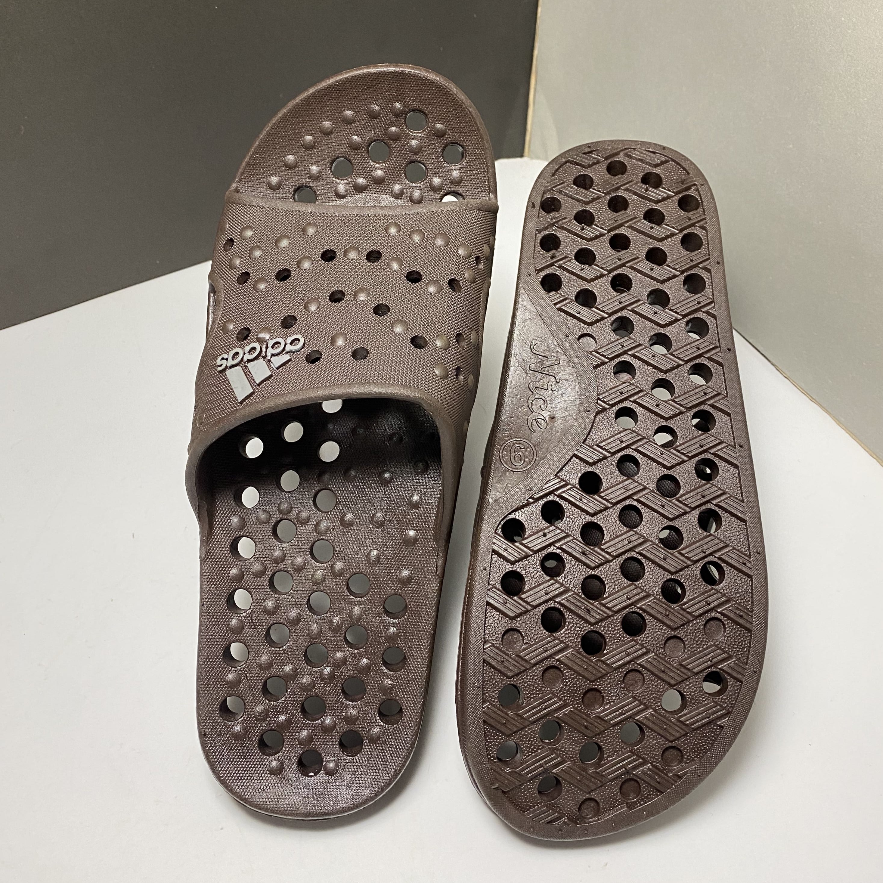 Quick Dry Bathroom Slipper With Best Quality